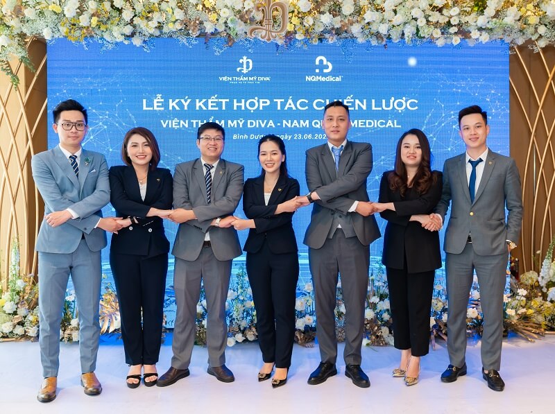 Nam Quân Medical cùng đại diện Viện thẩm mỹ DIVA ký kết hợp tác chiến lược. -4 Nam Quân Medical cùng đại diện Viện thẩm mỹ DIVA ký kết hợp tác chiến lược. -4