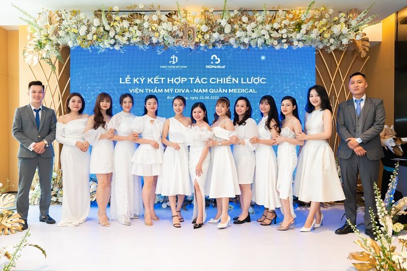 Nam Quân Medical cùng đại diện Viện thẩm mỹ DIVA ký kết hợp tác chiến lược. -8 Nam Quân Medical cùng đại diện Viện thẩm mỹ DIVA ký kết hợp tác chiến lược. -9