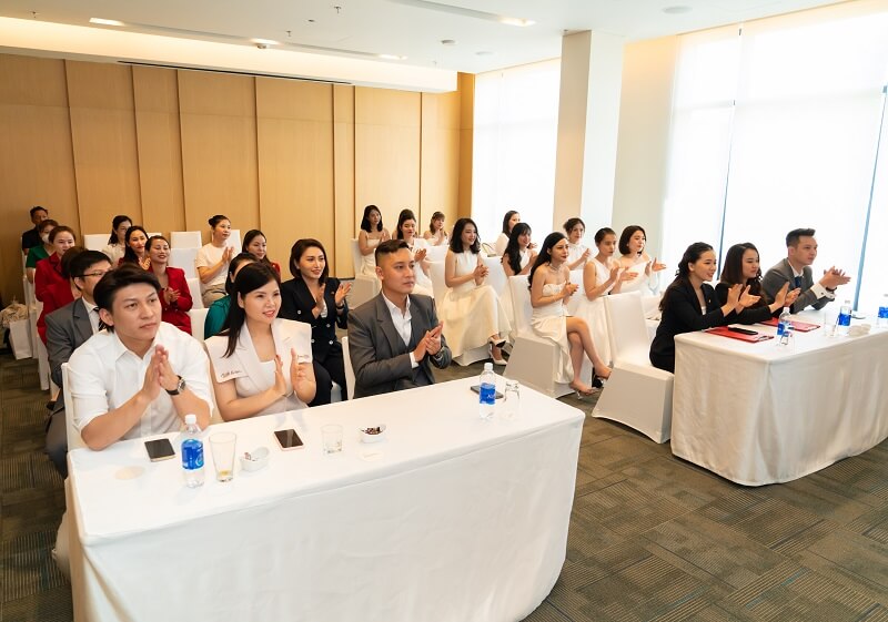 Nam Quân Medical cùng đại diện Viện thẩm mỹ DIVA ký kết hợp tác chiến lược. -10 Nam Quân Medical cùng đại diện Viện thẩm mỹ DIVA ký kết hợp tác chiến lược. -10
