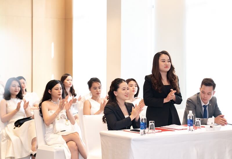 Nam Quân Medical cùng đại diện Viện thẩm mỹ DIVA ký kết hợp tác chiến lược. -12 Nam Quân Medical cùng đại diện Viện thẩm mỹ DIVA ký kết hợp tác chiến lược. -12