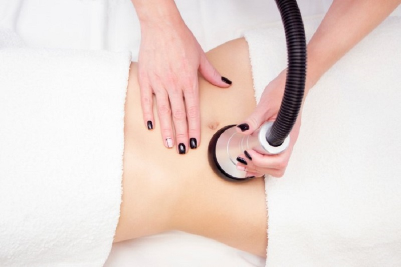 Công nghệ giảm béo sử dụng chùm tia laser, sóng điện từ để loại bỏ mỡ thừa